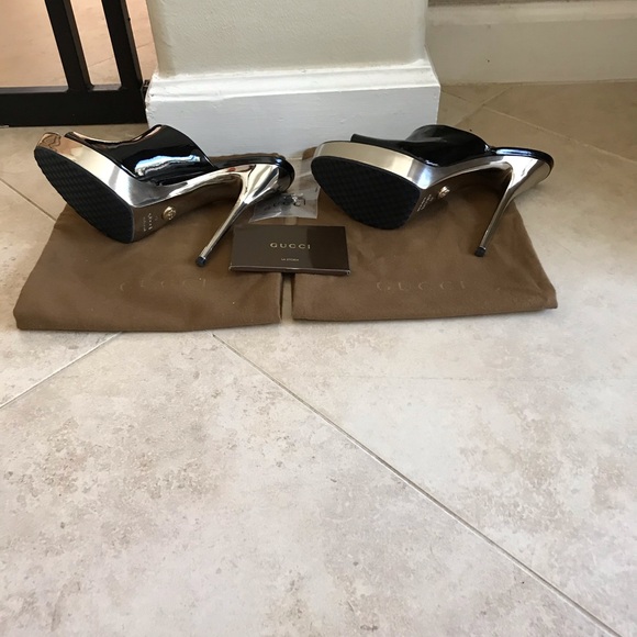 Gucci Sandals - Picture 4 of 9